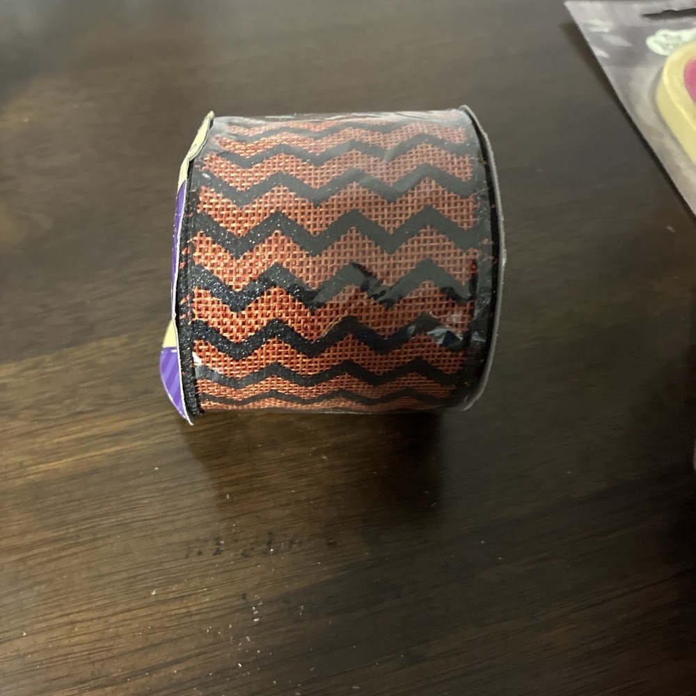 Wire-Edged Ribbon Black and Orange 9 ft Each Crafters Square 2.5 in x 108 in